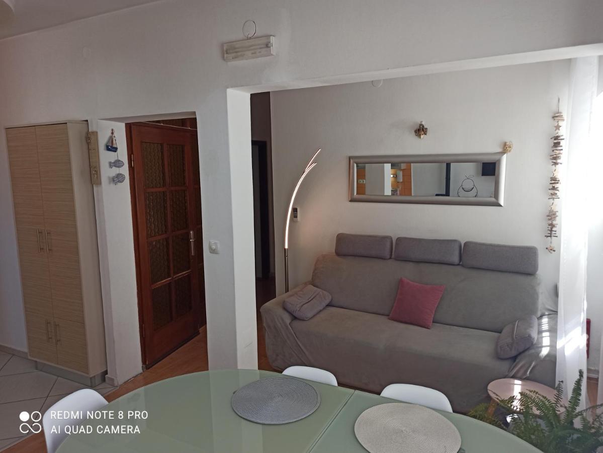 Apartments Vrime Biograd Na Moru Exteriör bild