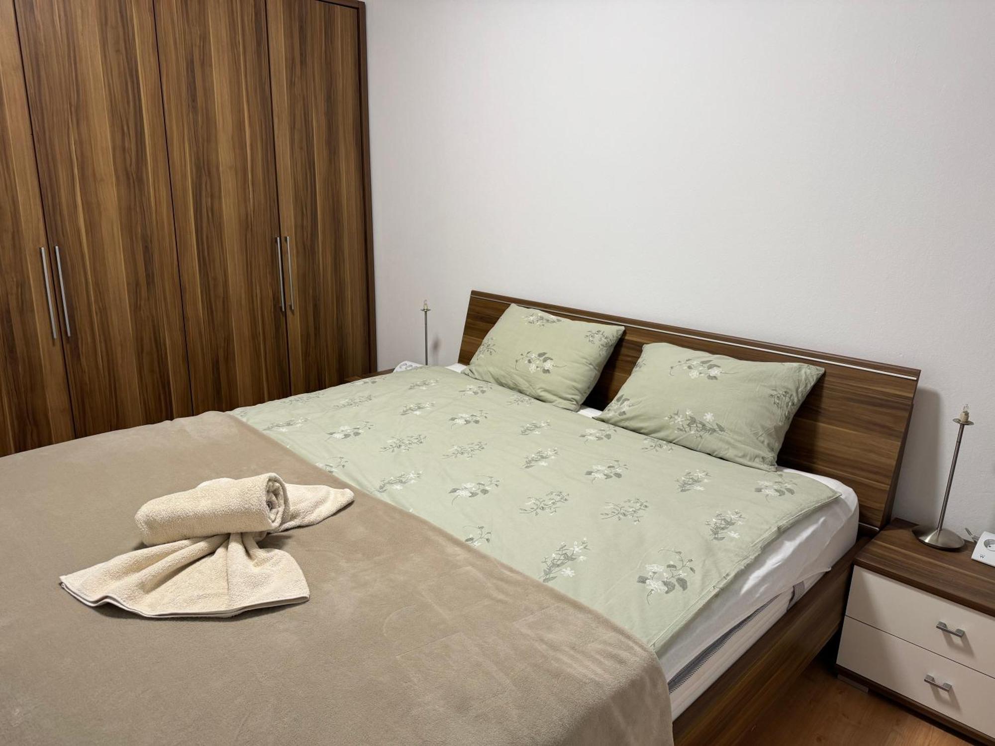 Apartments Vrime Biograd Na Moru Exteriör bild